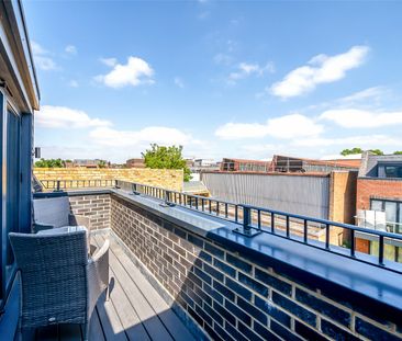 Lion Road, Bexleyheath, DA6 8NN - Photo 2