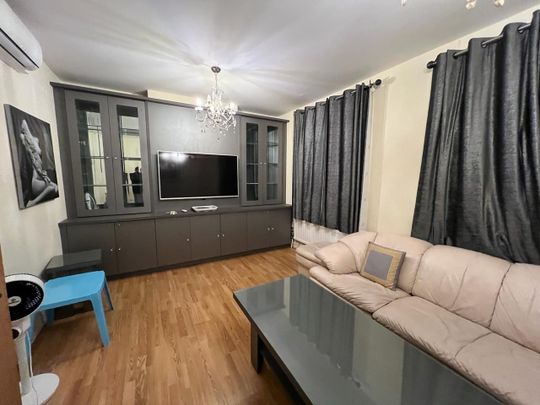 2 Bed Maisonette, Beehive Lane, IG1 - Photo 1