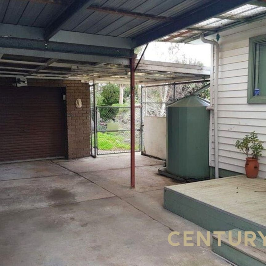 Comfortable Living in Central Dandenong - Photo 1