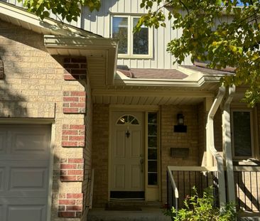 302 College Ave W, Guelph - Photo 4