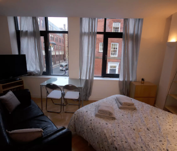 Studio to rent - Photo 6