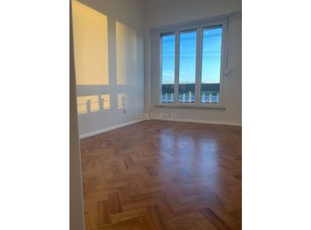 Algés, Lisbon - Photo 2