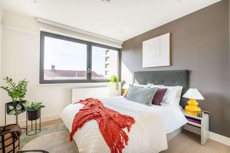 Uncle Wembley, Wembley, HA9 - Photo 5