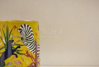 Elegant Apartment in the Heart of Rome: Between Piazza di Spagna and Via del Corso, in residence with dayluy cleaning , A/C wifi , consierge. Rif #1948