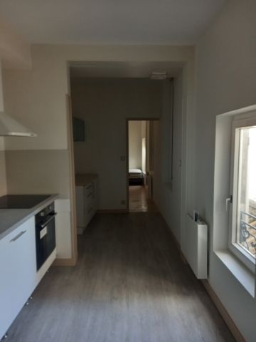 Location Appartement 3 pièces 51m² ANGOULEME 16000 - Photo 4