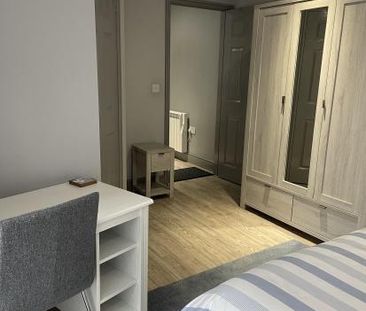 Luxury, Comfort & Quiet. Garden Annexe available now! - Photo 3