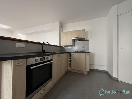Location Appartement 4 pièces 78m² REIMS 51100 - Photo 5