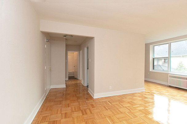 For Lease - 1545 Bathurst Street Unit# 209, Toronto, Ontario - Photo 1