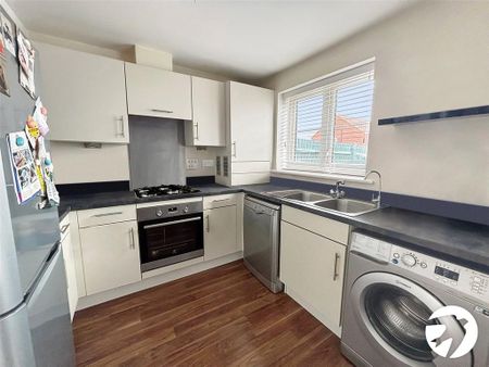 3 bedroom end of terrace house to rent - Photo 5
