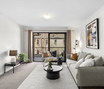 Elevated Elegance on the Edge of Mount Majura - Photo 3