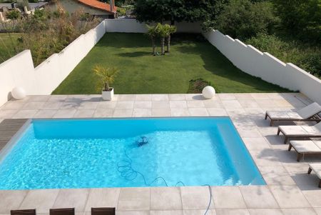Location Maison 5 pièces 143m² EYSINES 33320 - Photo 4