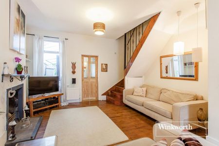 2 bedroom terraced house to rent - Photo 3