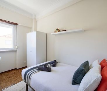 Rua Coronel Marques Leitão, Lisbon, Lisbon 1700-123 - Photo 1