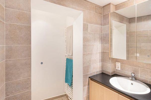 Appartement te huur - Photo 1