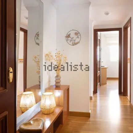 Alquiler de piso en Calle Escritora Josefina Aldecoa, 3 - Photo 1