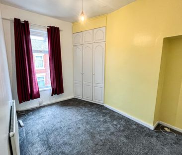 2-Bed Terraced House to Let on Jemmett Street, Preston - Photo 5