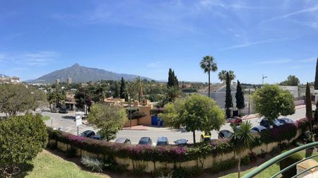 2 bedroom luxury Apartment for rent in Nueva Andalucia, Spain - Photo 4