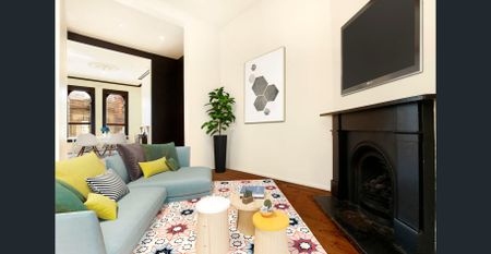 Secluded Shop Top Apartment! - Photo 5