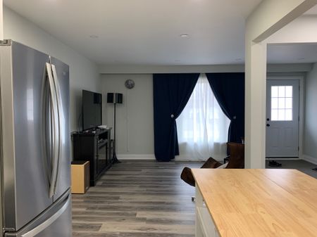 For Lease - 34 Caledonia Road, Orangeville, Ontario - Photo 4