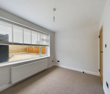 2 bedroom bungalow to rent - Photo 4