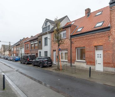 Stadswoning met 3 slpk's, tuin en dubbele garage te Turnhout - Photo 5