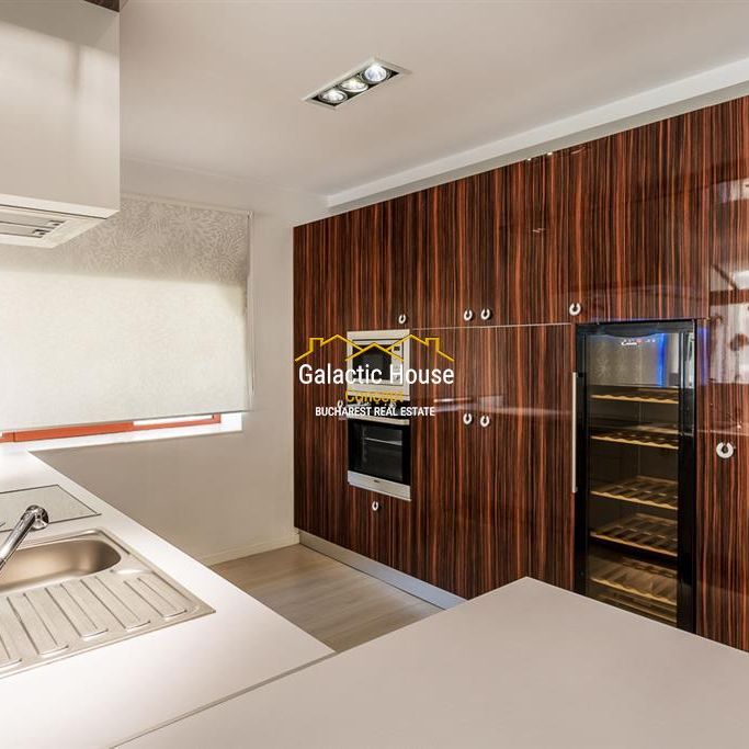 TRIPLEX 5 CAMERE LIFT INTERIOR COMPLEX REZIDENTIAL ZONA HERASTRAU NORDULUI de inchiriat Herastrau, Bucuresti - Photo 1