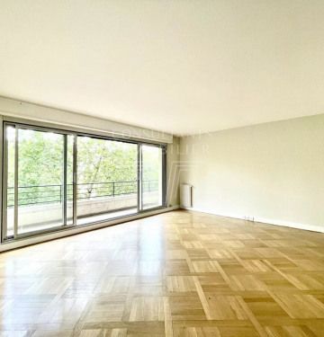 Appartement • Auteuil Nord - Photo 1