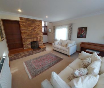 5 bedroom detached house to rent - Photo 3