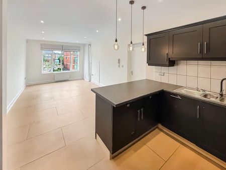 2 Bed Flat, Ullswater House, L17 - Photo 3