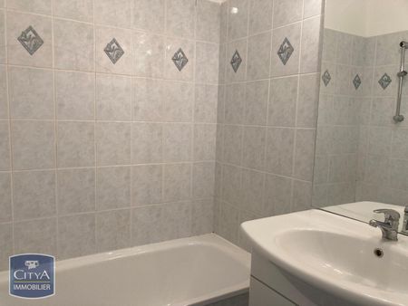 Location Appartement 3 pièces 53m² RUMILLY 74150 - Photo 3
