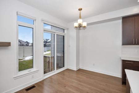 For Lease - 4007 Jockvale Road, Barrhaven, Ontario - Photo 3