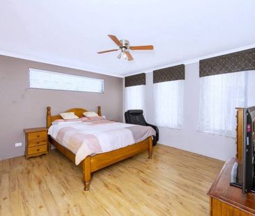 4x2 House in Meadow Springs with Alfresco Retreat - Photo 5