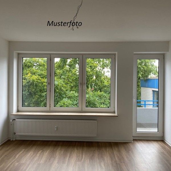 Wir sanieren für Sie - 3-Zimmer-Wohnung mit Tageslichtbad und Balkon - Foto 1