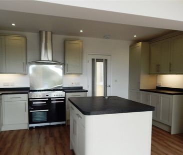 Longlands Lane, East Coker, Yeovil, Somerset, BA22 - Photo 6