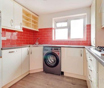 Westmount, Finsbury Road, Brighton, East Sussex, BN2 - Photo 2