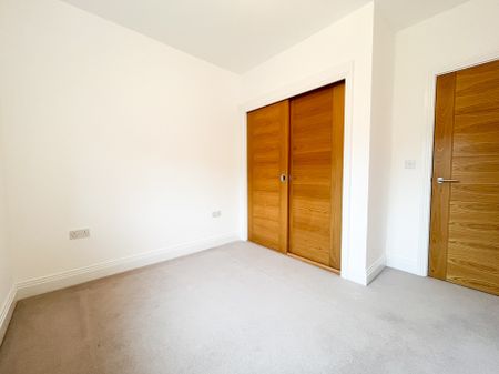 3 bed semi-detached house to rent in Meadowsweet Lane, Warfield, Bracknell, Berkshire, RG42 5AA - Photo 5