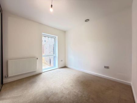 2 Bed Flat, Falcondale Court, NW10 - Photo 4