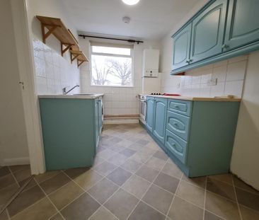 2 bedroom maisonette to rent - Photo 5