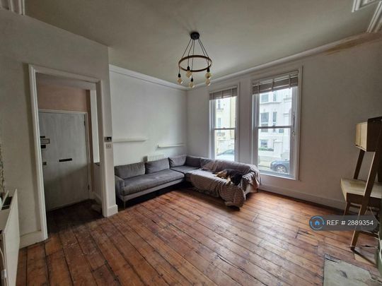 1 bedroom flat to rent - Photo 1
