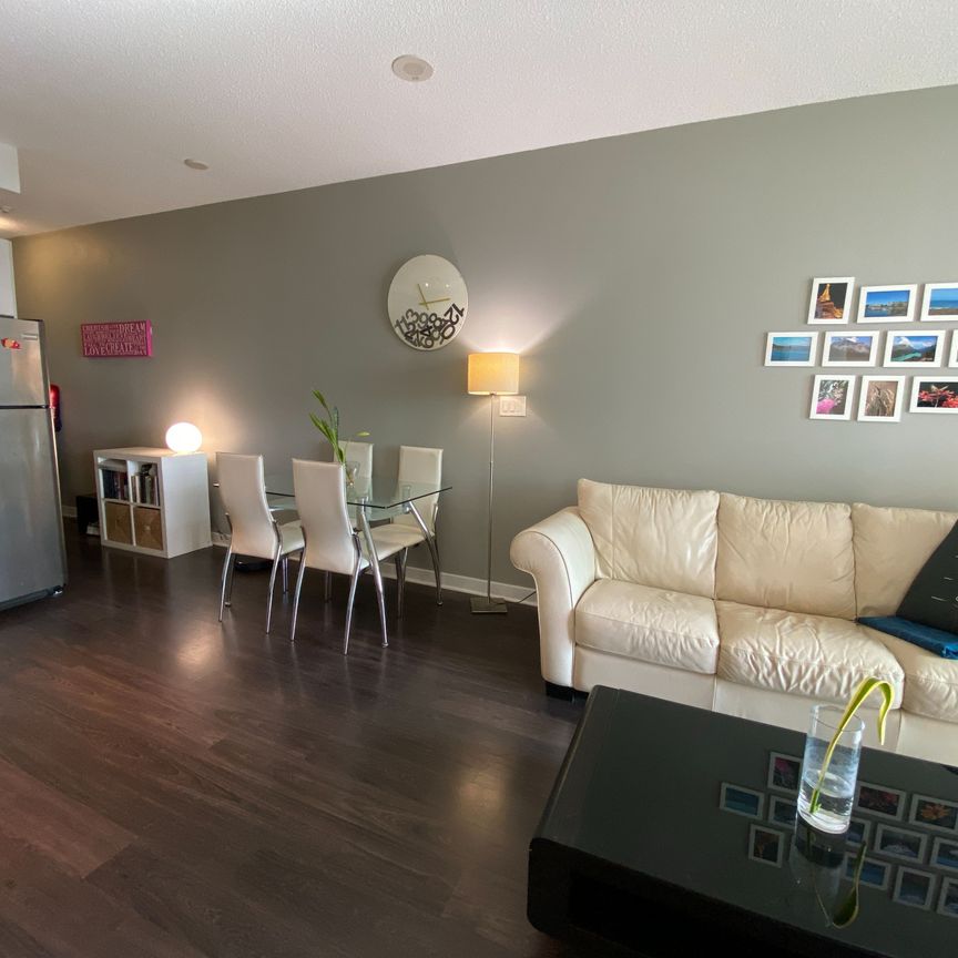 For Lease - 33 Bay Street Unit# 511, Toronto, Ontario - Photo 1