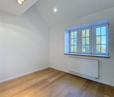 Appartement te huur in Tournai voor € 780 met 1 slaapkamer - Photo 3