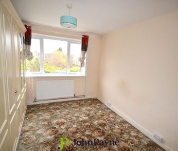 2 bedroom maisonette to rent - Photo 2