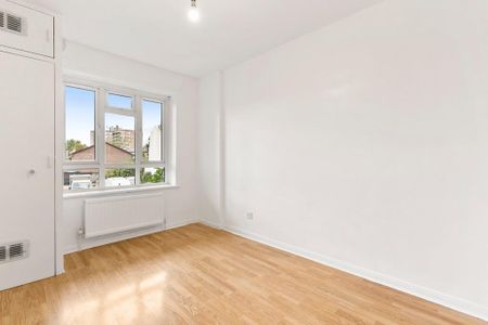 2 bedroom maisonette to rent - Photo 3