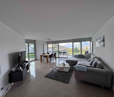 2.5 Zimmer, 90 m², 2. Stock - Photo 1