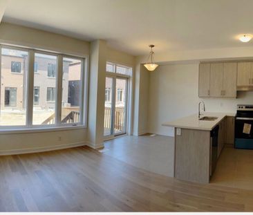 For Lease - 38 Harvey Bunker Crescent, Markham, Ontario - Photo 6
