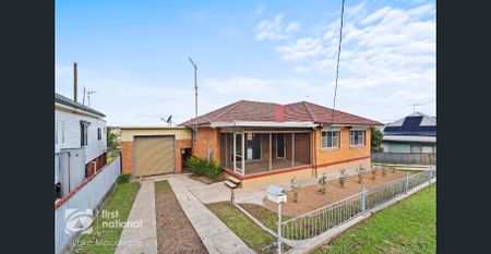Spacious 4 Bedroom Home with Valley Views & Exceptional Garaging - Photo 2