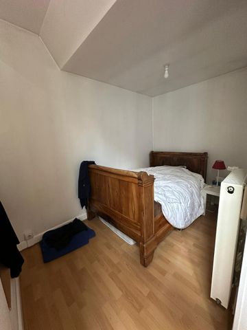 Location Appartement 1 pièce 29m² - Photo 2