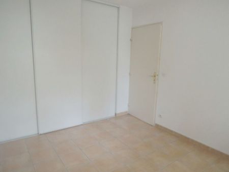 Location Appartement 2 pièces 33m² - Photo 2