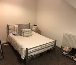 6 Bed - 45 Chestnut Avenue, Hyde Park, Leeds - LS6 1AZ - Student - Photo 2