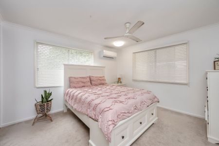 Neat and Tidy Three Bedroom Family Home&excl; - Photo 3